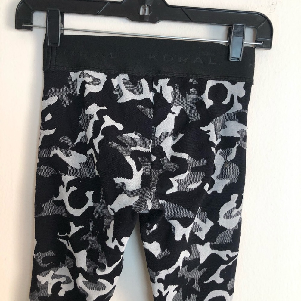 Koral Knockout High Rise Cropped Camo Leggings - Picture 9 of 11